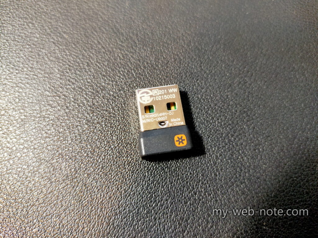 ロジクール ワイヤレス　トラックボールマウス　MX ERGO　パッケージ　USBレシーバー